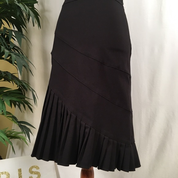 Hype Dresses & Skirts - Hype sexy Black Fitted Skirt